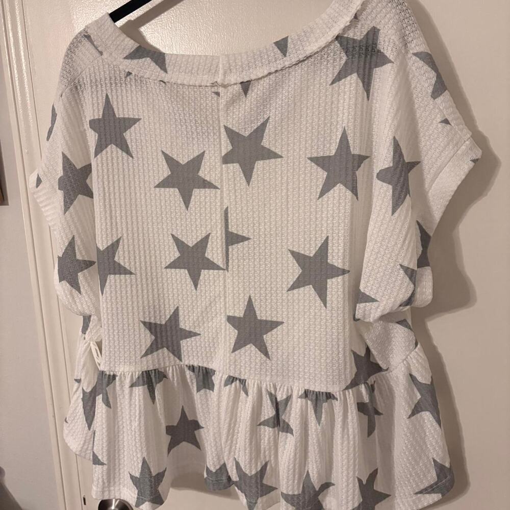 Nwt alterd state white and - Picture 4 of 5